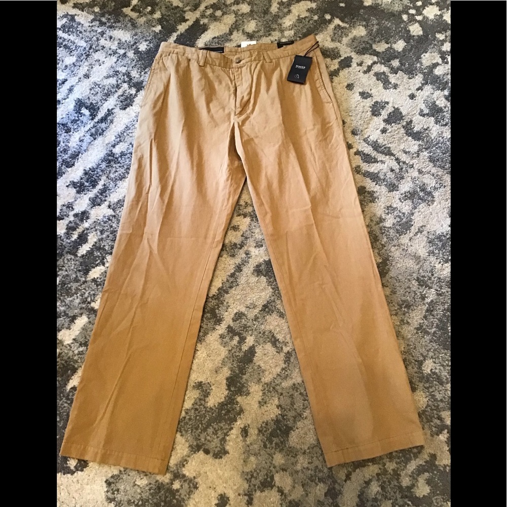 Maker and Co. Men’s Khakis. NWT